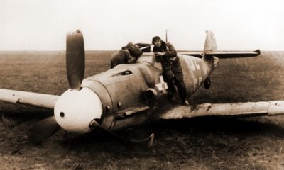 1098